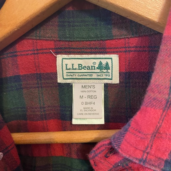 L.L Bean Mens Flannel Long Sleeve Button Up Green/Red Size Medium - Picture 2 of 3